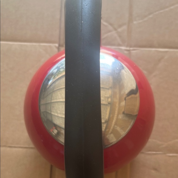 Red Stainless Steel‎ Tea Kettle - Picture 3 of 6